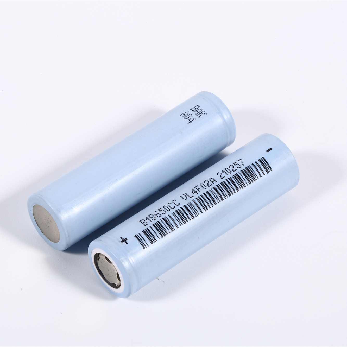 100 piezas azules 18650 baterías para bancos de baterías